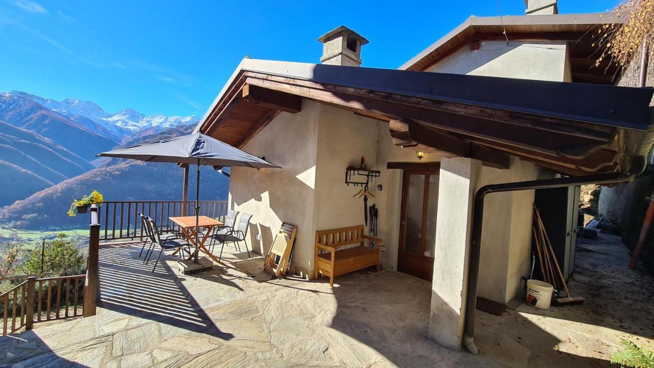 Independent Chalet With Breathtaking View Villar Pellice Eksteriør billede